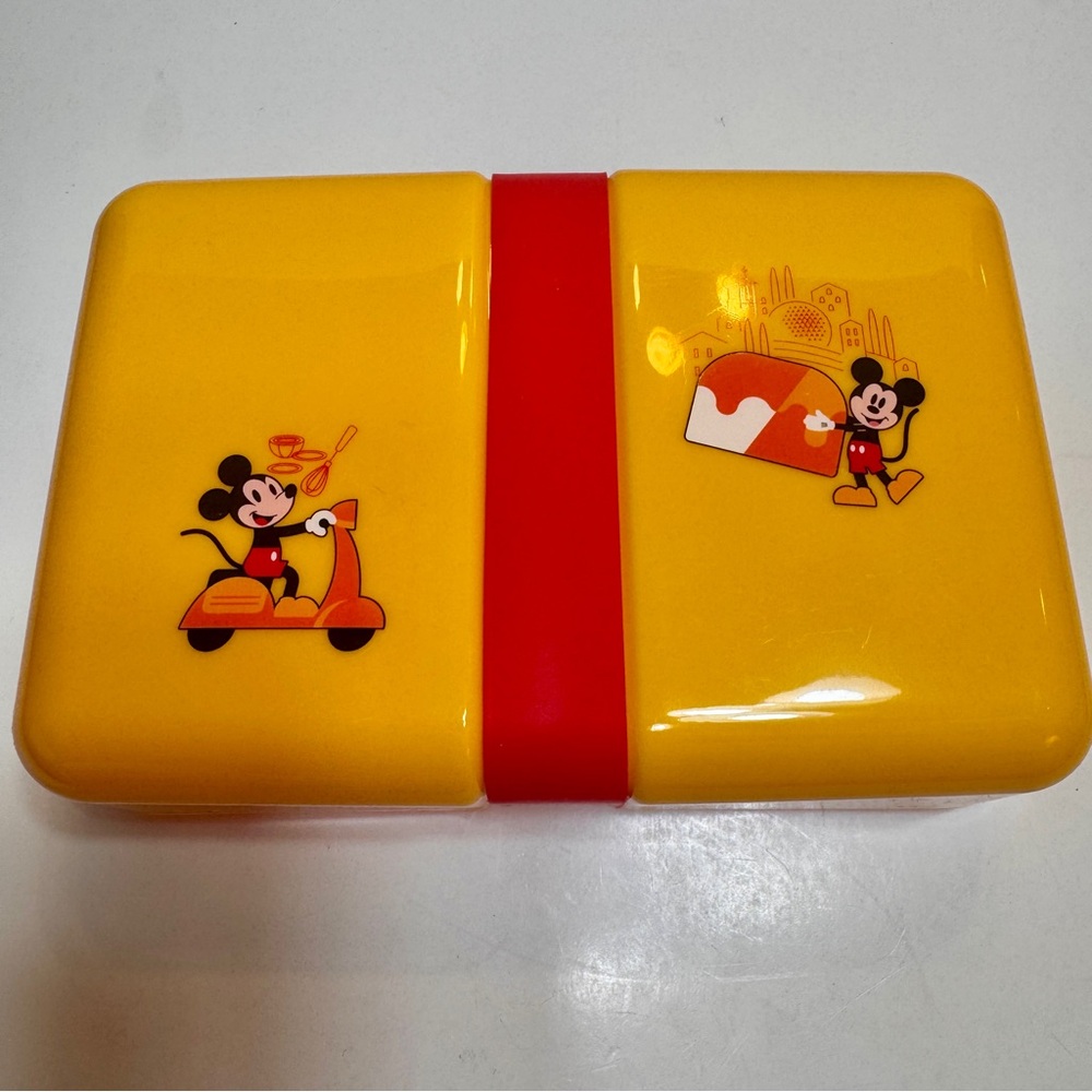 NWT Disney Mickey Mouse Bento Box from the Epcot  Food & Wine Festival.